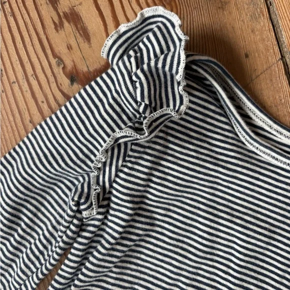 Tea Collection Ruffle Top - Picture 3 of 4